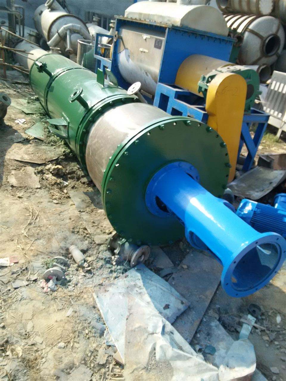 薄膜蒸發器的維修保養: 薄膜蒸發器的維修保養: